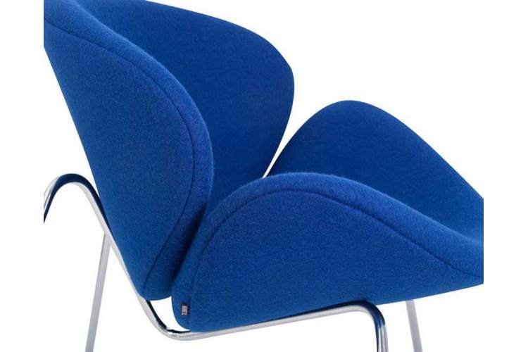 Кресло дизайнерское DOBRIN EMILY, синяя ткань AF6, хромированная сталь-7