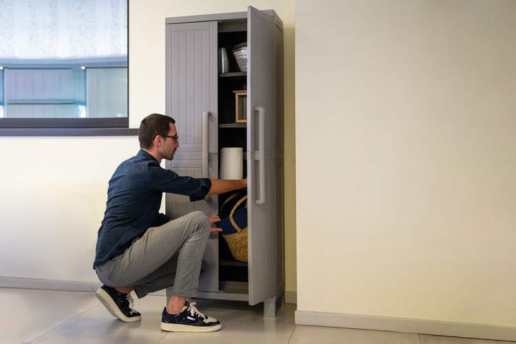 Уличный шкаф TOOMAX 2х дверный глубокий WOOD MIDI (4 полки), тёпло-серый-1