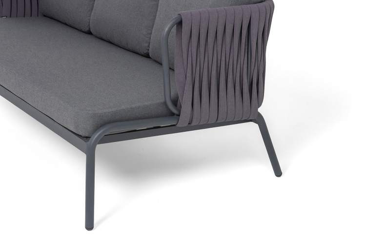 "Ронда" диван 3-местный плетеный из роупа, каркас алюминий темно-серый (RAL7024) муар, роуп серый 40 мм tex, ткань темно-серая 027-5