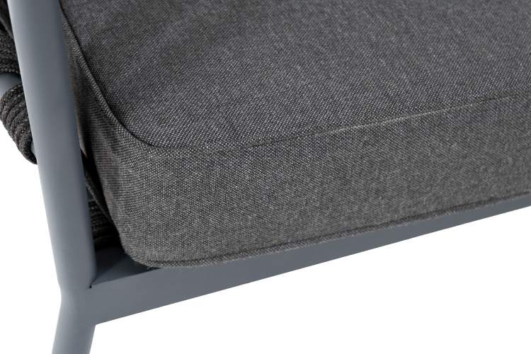 "Диего" диван 2-местный плетеный из роупа, каркас алюминий темно-серый (RAL7024) муар, роуп темно-серый круглый, ткань темно-серая 027-7