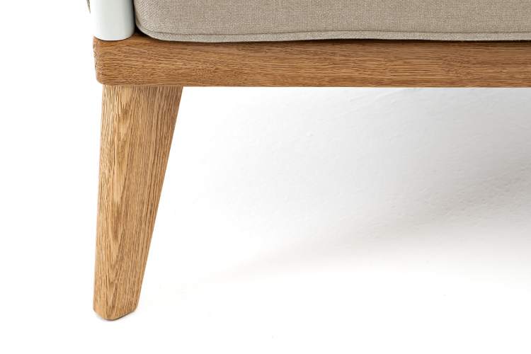 "Касабланка" кресло плетеное из роупа, основание дуб, каркас алюминий светло-серый (RAL7035) муар, роуп серо-коричневый 23мм, ткань бежевая 15052-5