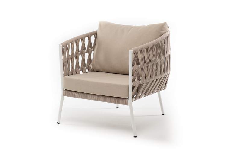 "Диего" кресло плетеное из роупа, каркас алюминий светло-серый (RAL7035) шагрень, роуп бежевый круглый, ткань бежевая 052