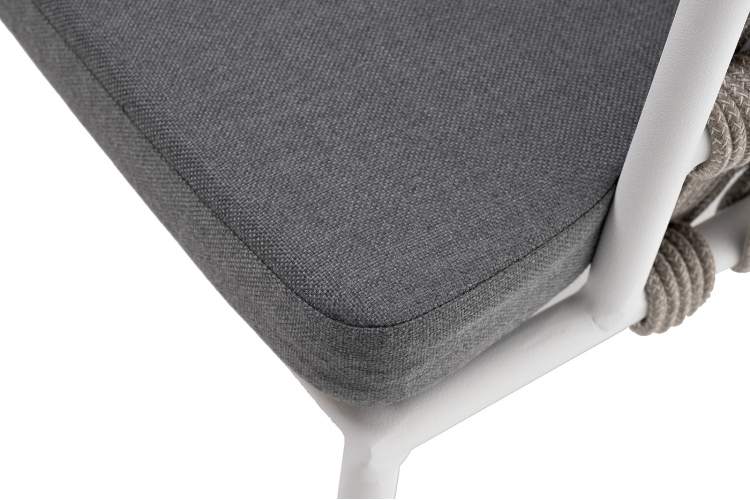 "Диего" стул плетеный из роупа, каркас из стали белый муар, роуп серый меланж круглый, ткань серая 017-7