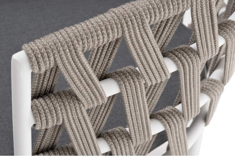 "Диего" стул плетеный из роупа, каркас из стали белый муар, роуп серый меланж круглый, ткань серая 017-8