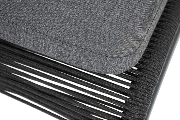 "Ането" стул плетеный из роупа, каркас алюминий темно-серый (RAL7024) муар, роуп темно-серый круглый, ткань темно-серая 027-5