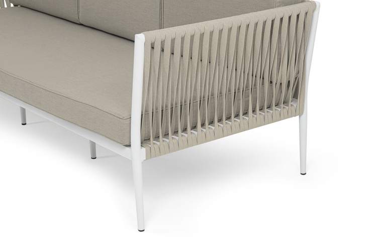 "Касабланка" диван 3-местный плетеный из роупа, каркас алюминий белый муар, роуп бежевый 20мм, ткань бежевая 15052-3