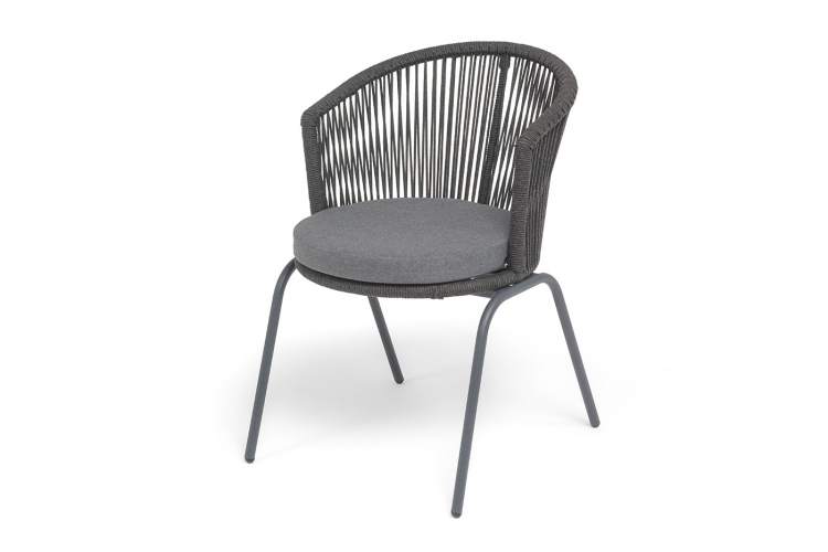 "Люксембург" стул плетеный из роупа, каркас из стали темно-серый (RAL7024) муар, роуп темно-серый круглый, ткань темно-серая 027