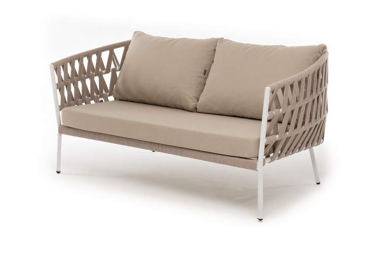 "Диего" диван 2-местный плетеный из роупа, каркас алюминий белый муар, роуп бежевый круглый, ткань бежевая 052