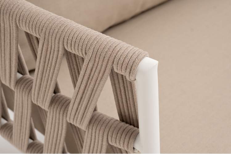 "Диего" диван 2-местный плетеный из роупа, каркас алюминий белый муар, роуп бежевый круглый, ткань бежевая 035-4