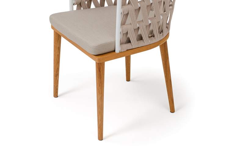 "Диего" стул плетеный из роупа, основание дуб каркас из стали белый муар, роуп бежевый круглый, ткань бежевая 052-3