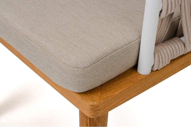 "Диего" стул плетеный из роупа, основание дуб каркас из стали белый муар, роуп бежевый круглый, ткань бежевая 052-5