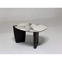 Стол кофейный DAG FENDI WHITE керамика на стекле/массив/ МДФ, облицованный дубовым шпоном ®DISAUR