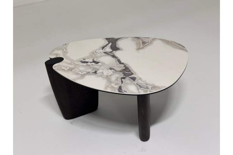 Стол кофейный DAG FENDI WHITE керамика на стекле/массив/ МДФ, облицованный дубовым шпоном ®DISAUR-2