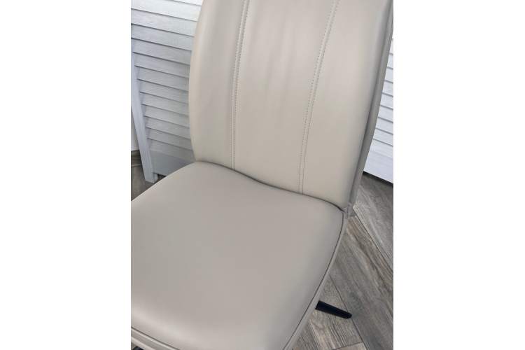 Стул YOHAN 360 град. поворот. HF017-09 Латте, экокожа / Черный, ®DISAUR-2