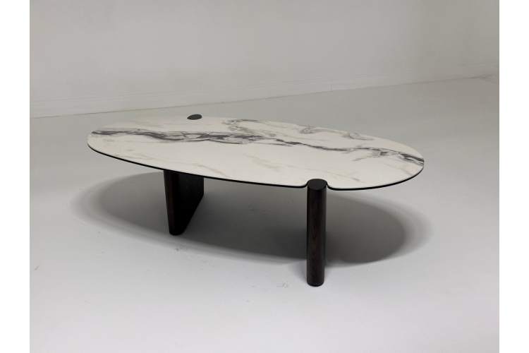 Стол кофейный ARN FENDI WHITE керамика на стекле/массив/ МДФ, облицованный дубовым шпоном ®DISAUR-1