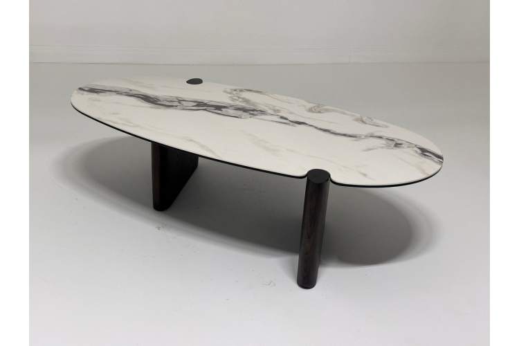 Стол кофейный ARN FENDI WHITE керамика на стекле/массив/ МДФ, облицованный дубовым шпоном ®DISAUR-2