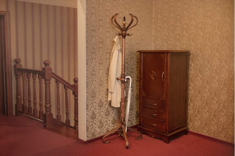 Вешалка напольная В 10Н средне-коричневый-6