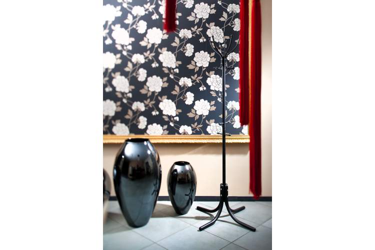 Вешалка напольная М 10 черный-6