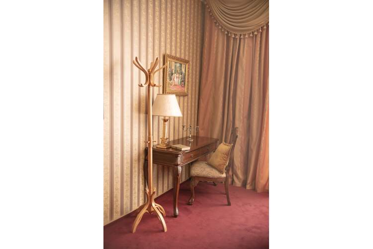 Вешалка напольная В 12Н светло-коричневый-6