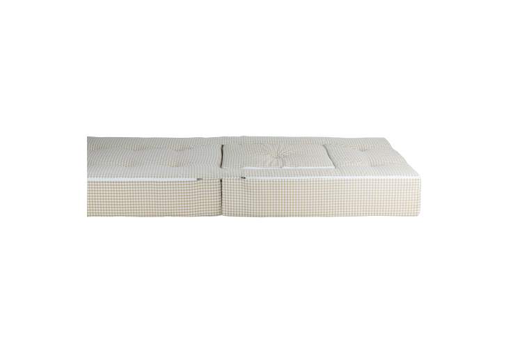 Футон C ткань club-7