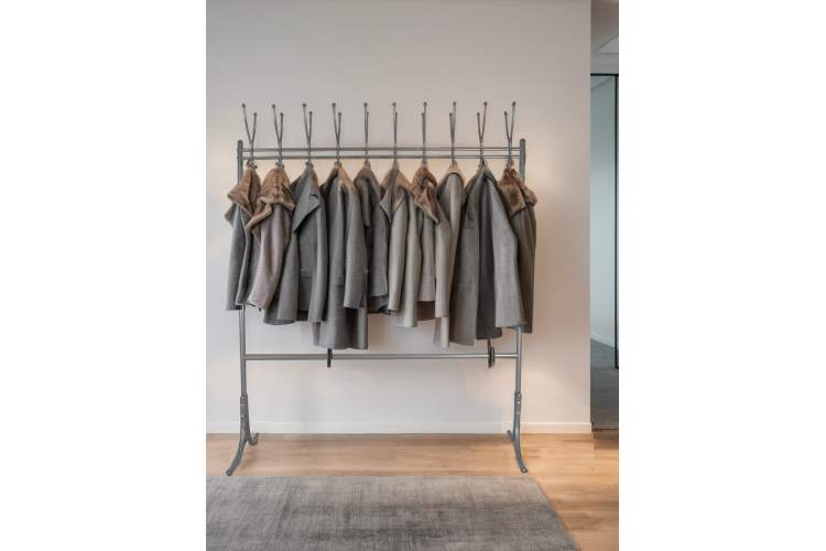 Вешалка напольная М 12 металлик-11