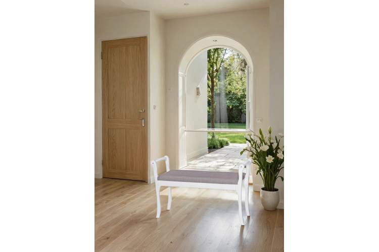 Скамья для прихожей с подлокотниками мягкая, ткань серо-розовый, каркас снег-2