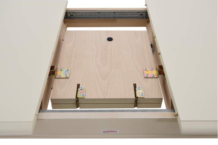 Стол Прага, Жемчуг-3