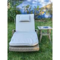 Комплект мебели из искусственного ротанга МАРА “MARA” Greige , шезлонг с подлокотниками и столик