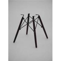 Часть стула (ноги+крестовина) орех