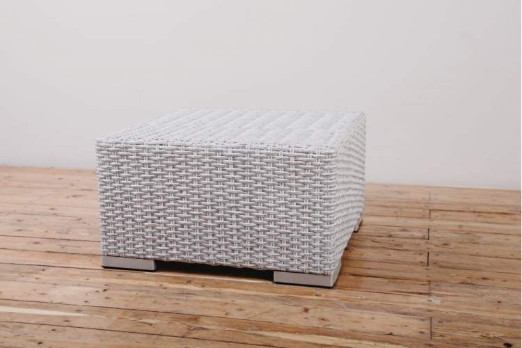 Столик плетеный журнальный Tama ReeHouse белый люкс-7