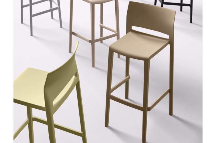 Стул пластиковый полубарный Bakhita 66 Gaber серый-8