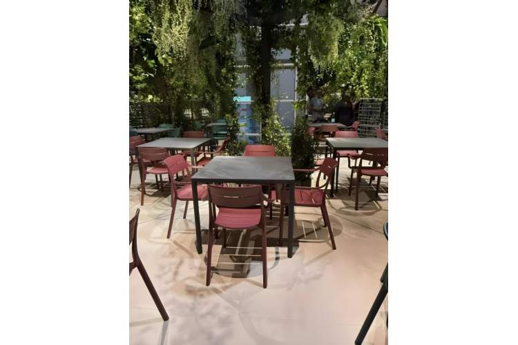 Кресло пластиковое Cassia Nardi бургунди-5