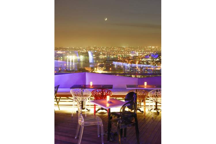 Кресло прозрачное Crystal Siesta Contract серый-7