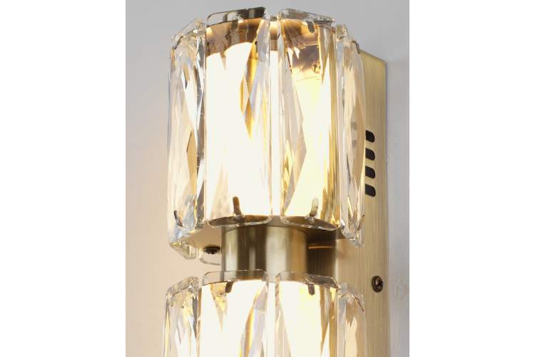 Светильник настенный светодиодный Moderli V11711-WL Prismique-6