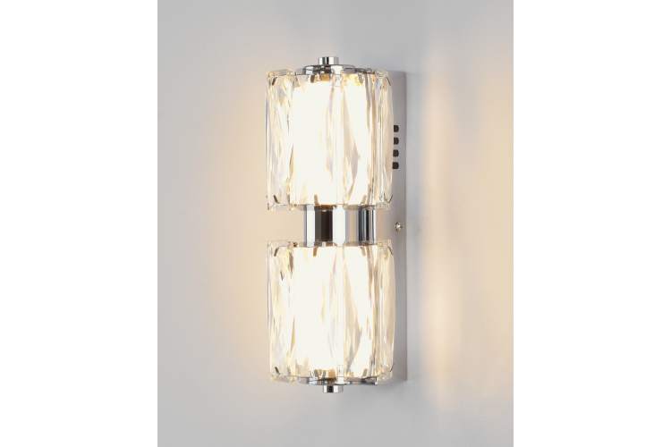 Светильник настенный светодиодный Moderli V11716-WL Prismique-1