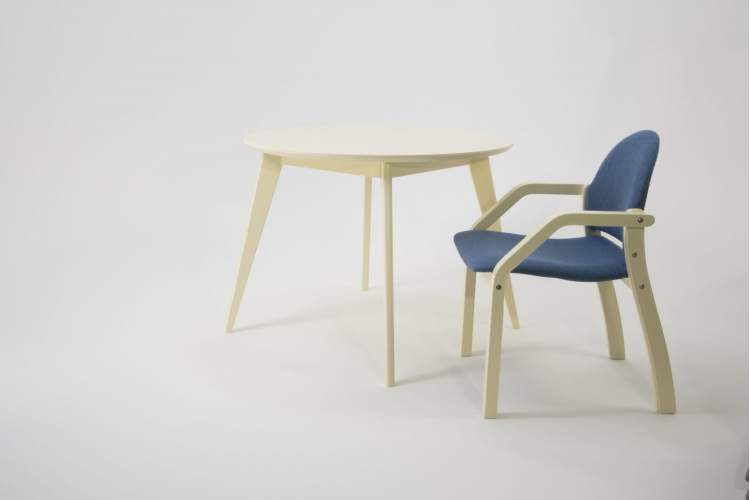 Стол Сканди К 100 слоновая кость со стульями Джуно слоновая кость рогожка синий-1