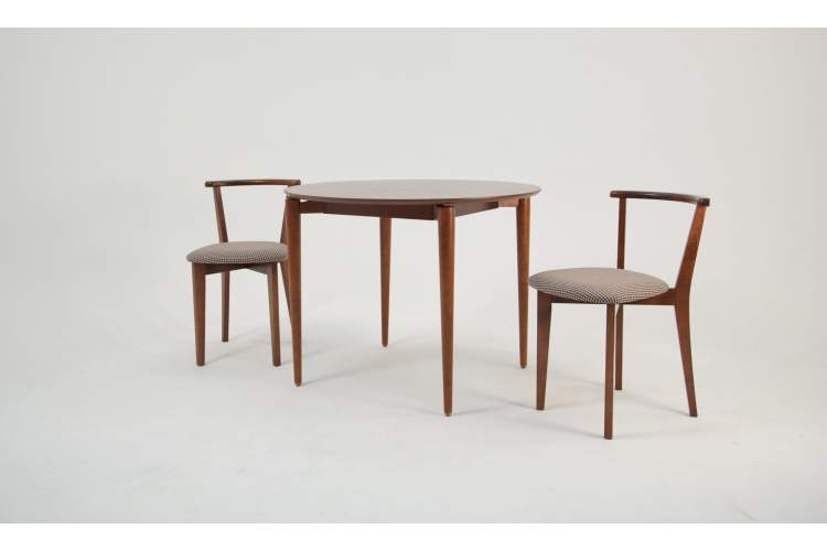 Стол Pawook компакт-15